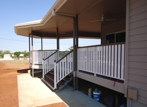 Norfab (QLD) Pty Ltd Pic 5 - Twotone Aluminium Slat Balustrading with Ladies Waist Capping