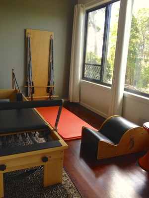 Tensegrity Studio Pic 2 - Fully equipped studio