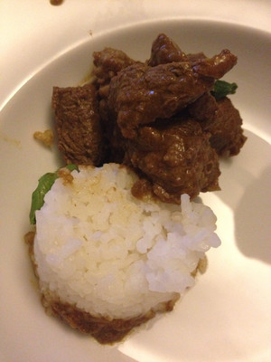 View on Little Hastings Restaurant & Bar Pic 5 - Restaurant room service Beef madras