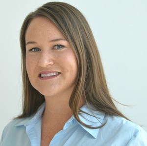 Chirofamily Pic 3 - Dr Christy Hawthorne Senior Associate Family Chiropractor