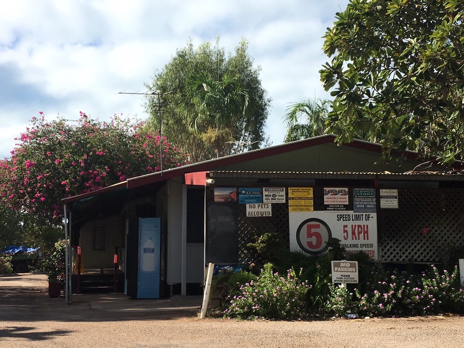 Roebuck Bay Caravan Park and Pic 1