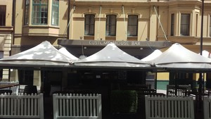 Customs House Bar Pic 3 - Outside