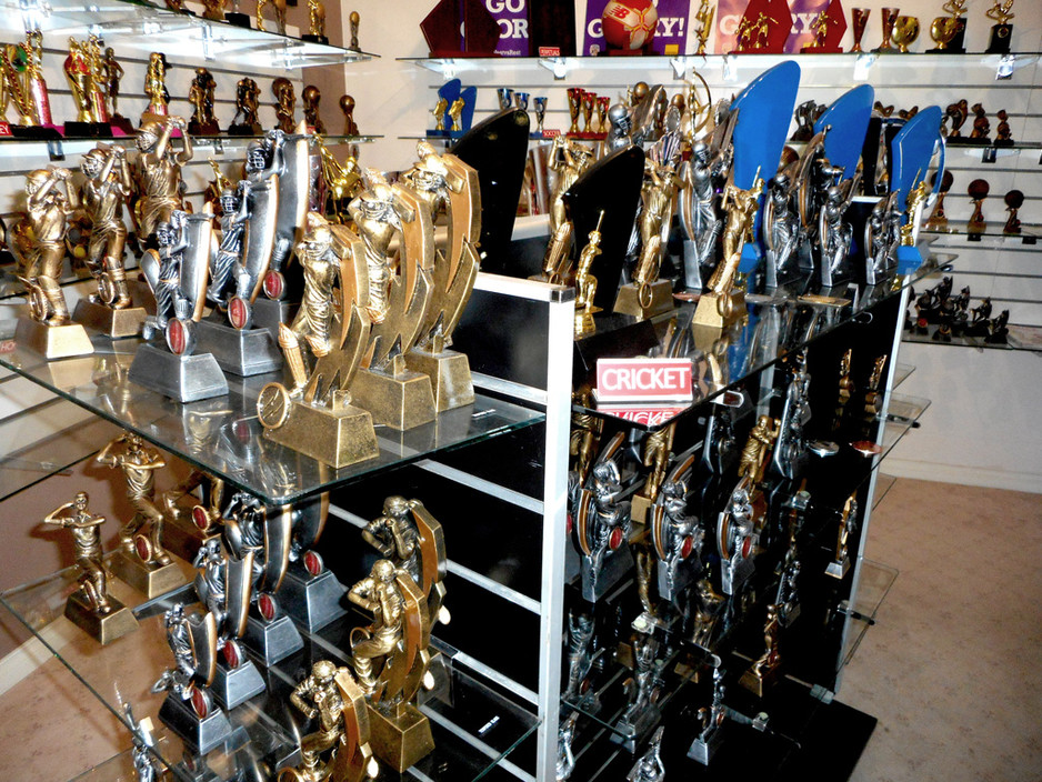 Icon Awards and Engraving Services Pic 1 - Come and visit our showroom