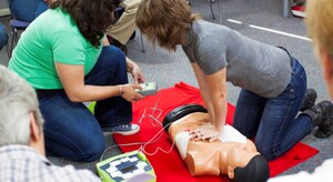 FirstAidPro Penrith Pic 5 - Provide Cpr basic emergency course Penrith