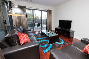 Albury Furnished Rentals Pic 2