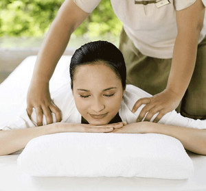 Raphicha Thai Massage Pic 3