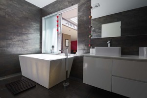 Zugai Strudwick Architects Pic 5 - Beautiful but understated bathroom