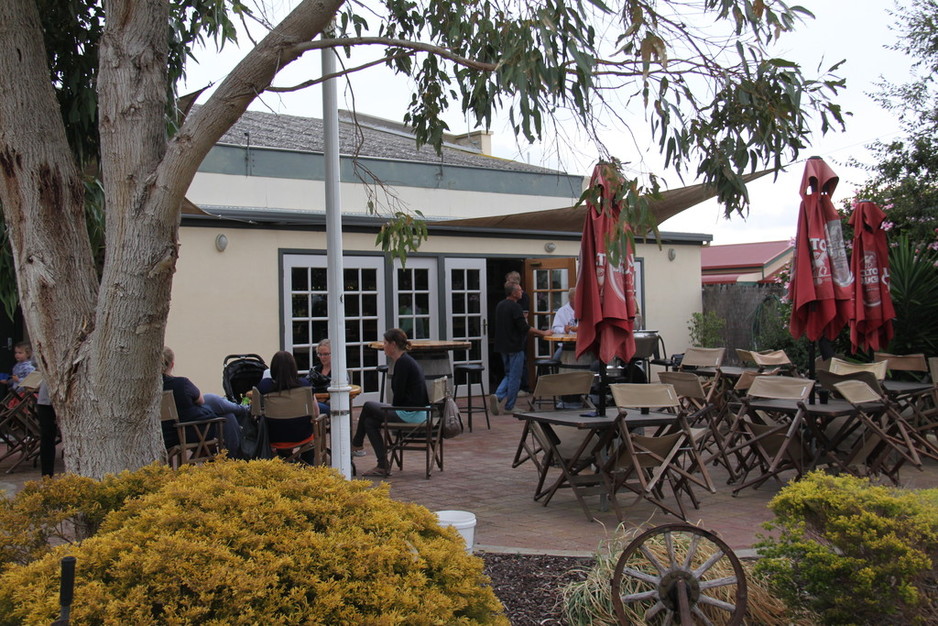 Meningie's Cheese Factory Restaurant Pic 1