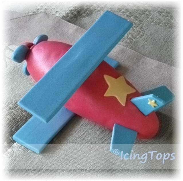 IcingTops Pic 1 - 3D Aeroplane cake topper