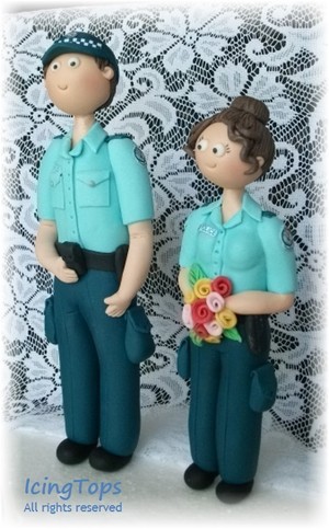 IcingTops Pic 5 - 3D Customised Bride Groom wedding topper