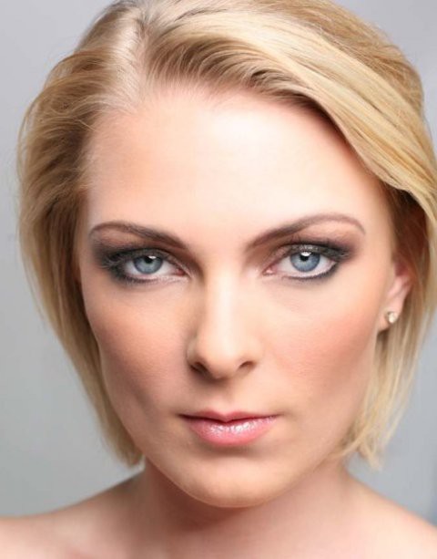 Kate McKenna Make-up Artist Pic 2