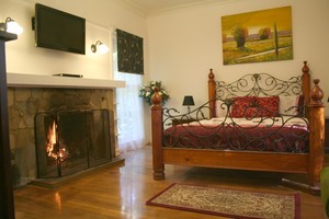 Yarra Ranges Accommodation Pic 4