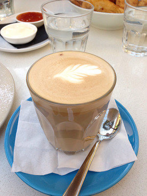 Cafe Sapore Pic 4 - Latte