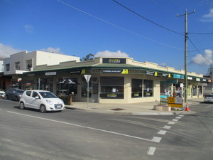 Cafe Cachet Pic 2 - Outside