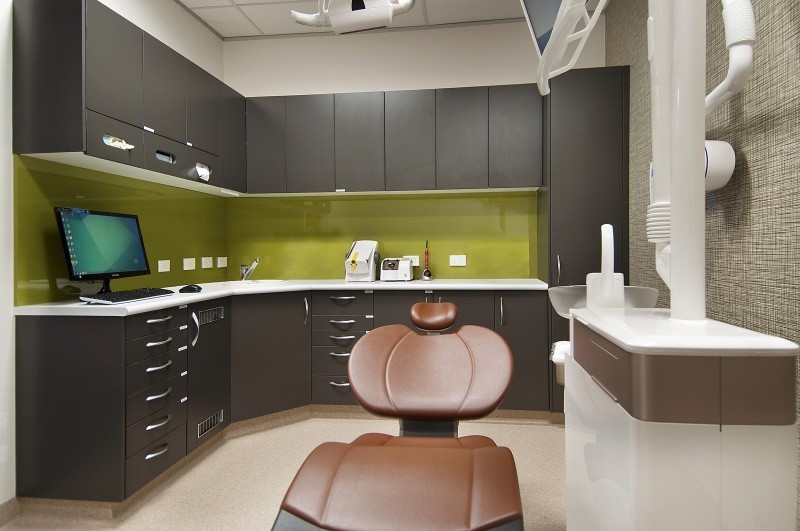 Chats Dental Pic 1 - Dental Treatment Room 1