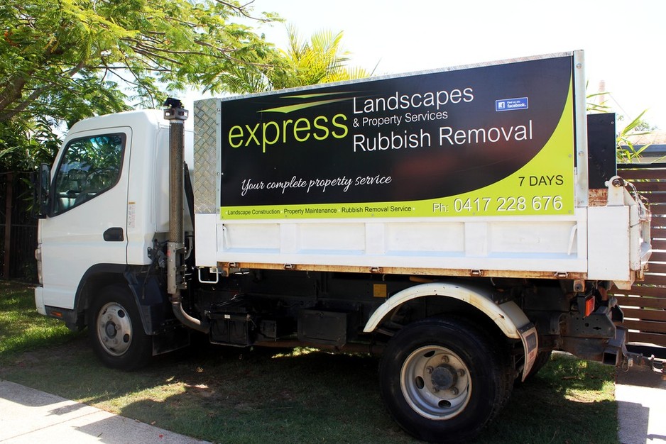 Express Rubbish Removal Pic 1