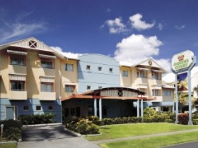 Cairns Queens Court Accommodation Pic 1 - Cairns Queens Court