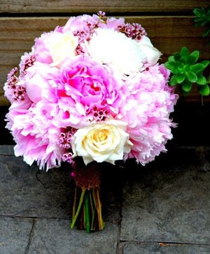 I Do Flowers Pic 3 - Beautiful fluffy Peonies for the Romantic Bride