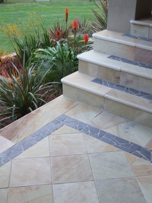 Pavers Melbourne Pic 4 - Natural Split Indian sandstone with Bluestone boarder