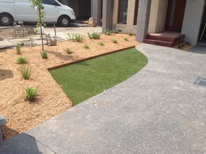 Bayside Gardening Pic 5 - After landscape in Cheltenham 110214 Bayside Gardening