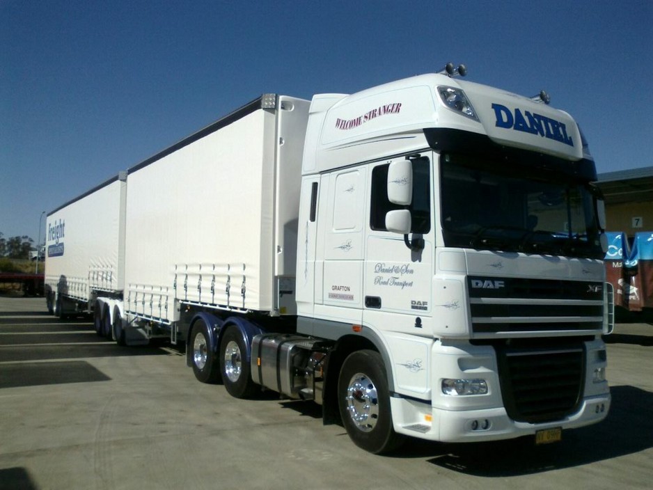 Daniel and Son Road Transport Pic 1