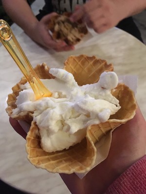 Gelateria Cremona Pic 5 - Fresh waffle bowls every Wednesday and Thursday night