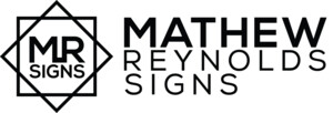 Mathew Reynolds Signs Pic 2