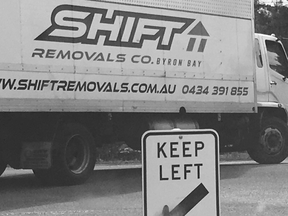 Shift Removals Co Pic 1