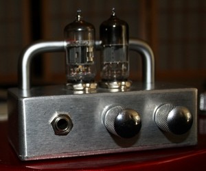 Valve Heaven Pic 2 - The Stack by Valve Heaven 13W Valve guitar amplifier Stadium sound in your pocket