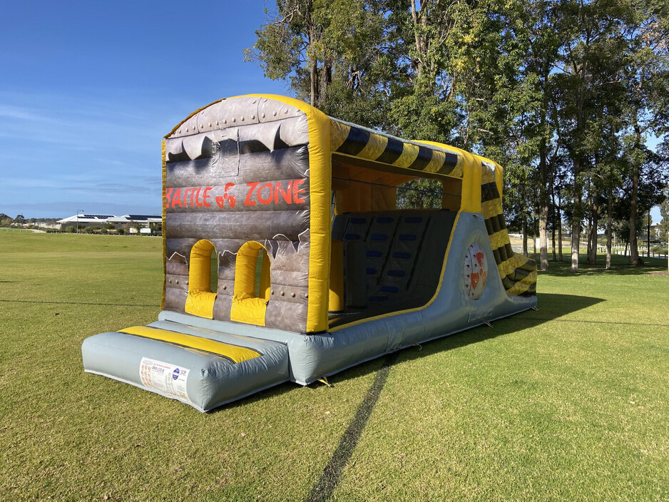 Love Bouncy Castles Perth Pic 1