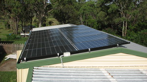 Element Energy Pic 3 - 3kw Sungrid System at Bowen