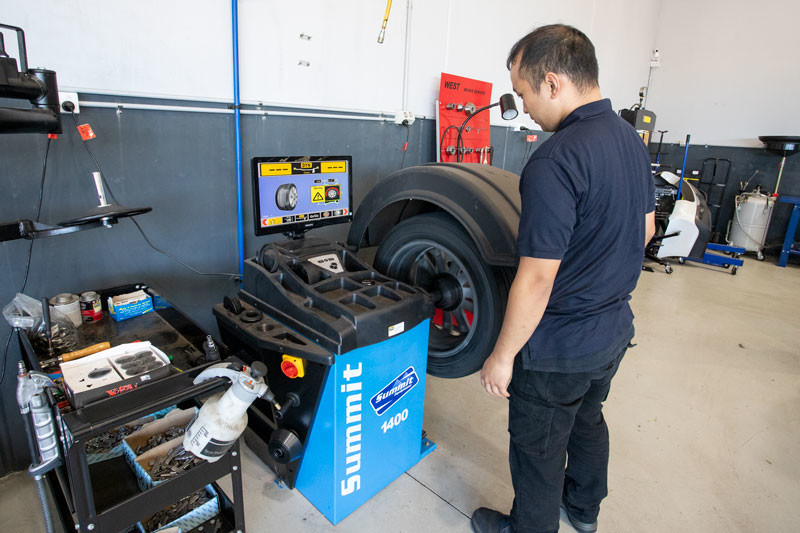 Yy Auto Prestige Service Pic 1 - BMW Service Mulgrave