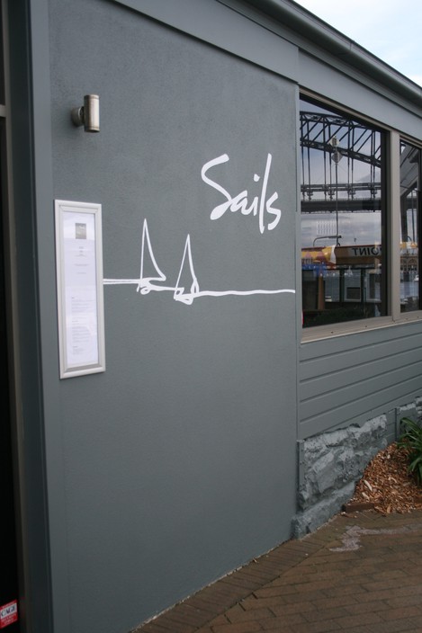 Sails On Lavender Bay Pic 1 - Modern Australian restaurant Mcmahons Point NSW 2060