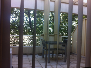 Keiraview Apartments & Accommodation Pic 2 - Lovely big balcony with breakfast table