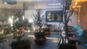 Mill Hill Hotel Pic 3 - The Smokers Courtyard