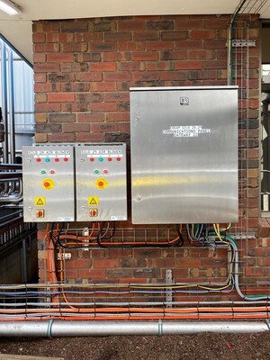 Polarised Electrical Services Pic 3