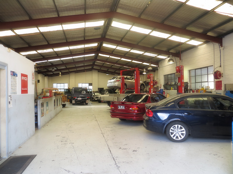 Clayleigh Motors Pic 1 - Clayleigh Motors