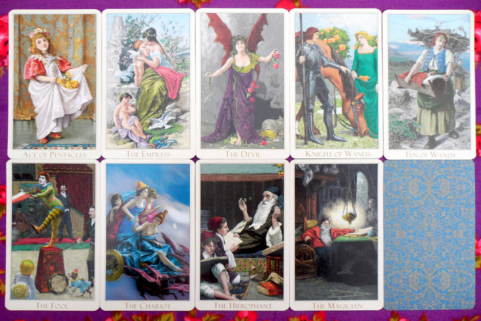 Mindy Psychic Tarot Reader Pic 1 - Tarot cards