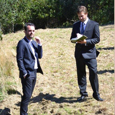 Benny Roff Marriage Celebrant Pic 1 - A wedding in a paddock Wonthaggi