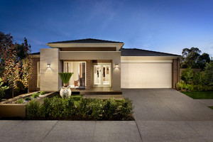 Carlisle Homes Berry Lane Estate, Mernda Pic 5 - The Randwick with the Hartley facade on display at Berry Lane Mernda