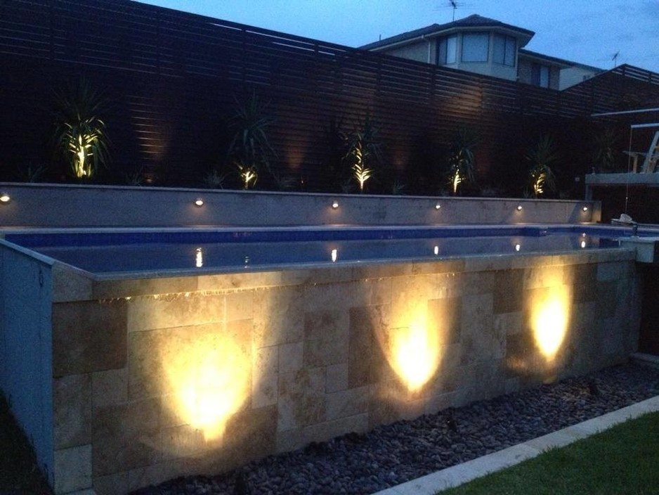 RJG electrical Pic 1 - landscape lighting