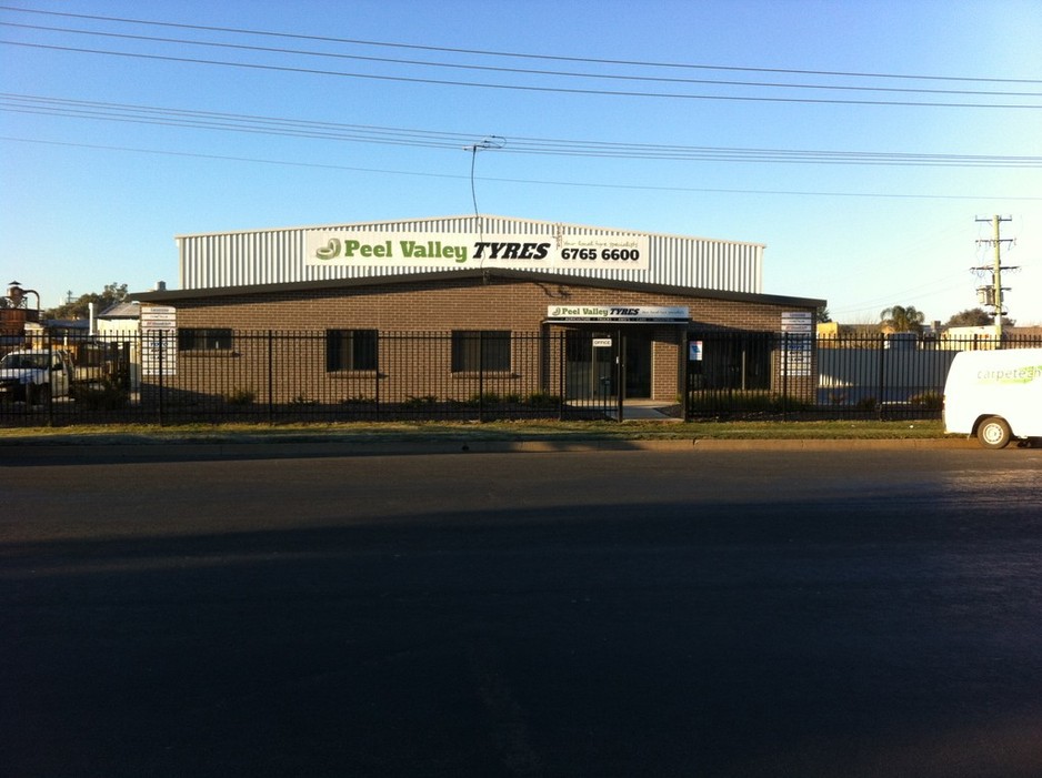 Peel Valley Tyres Pic 1