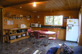 Hubies Hideaway Pic 1 - Hubies Hideaway living