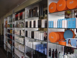 Candy Hair Body Shop Pic 3