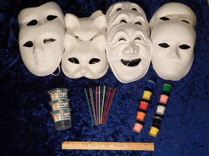 The Little Painter Pic 5 - Standard Mask Party Pack