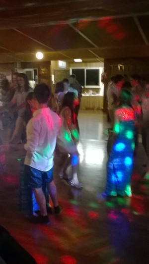 DJ Party Hire Pic 3 - everyone had a good time