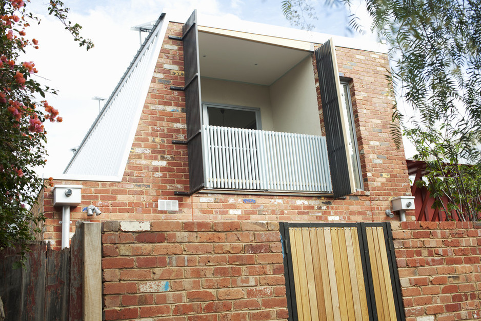 Themeski Design & Build Pic 1 - Fitzroy Renovation