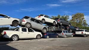 Fast Auto Removals / Cash for Cars Brisbane Pic 2