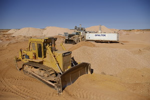 Aussie Opal Market Pic 3 - coober pedy south australia