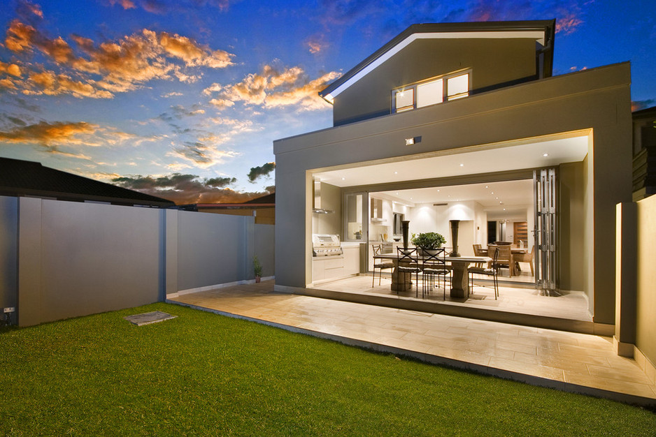 REM Australia Pic 1 - Real Estate Photography Twilight